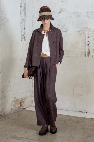 Cómo combinar colores en looks de mujer Rivera