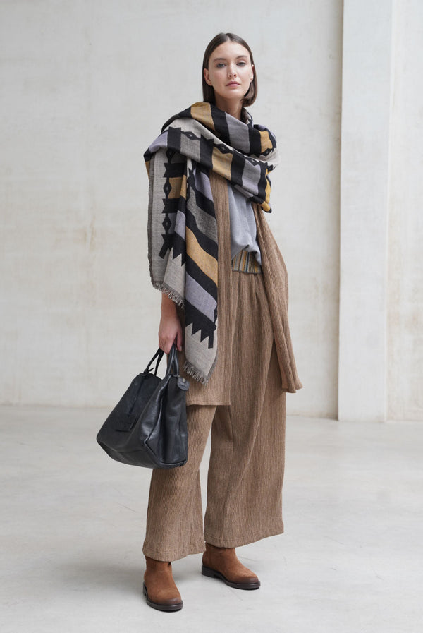 Look 8 'Estrutura Lenta'