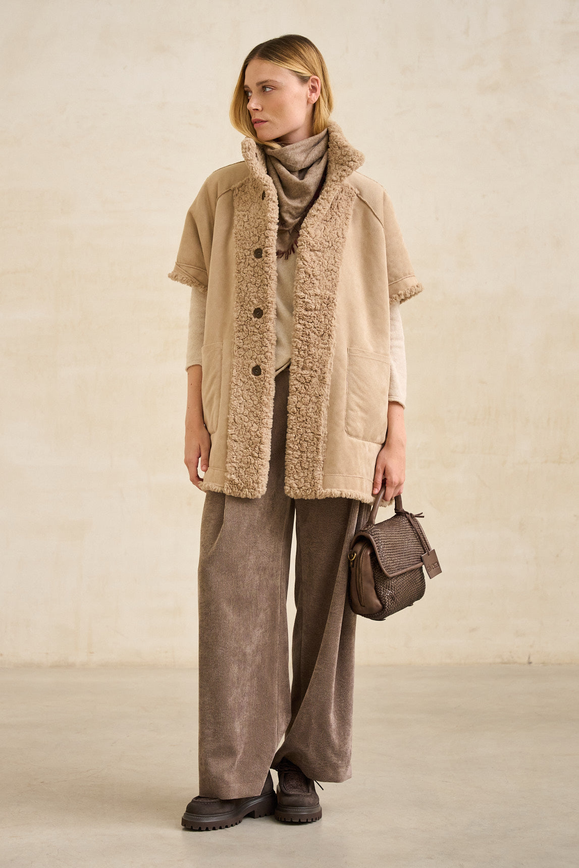 Imagen de la colección LOOK 84 - AW26 de Rivera