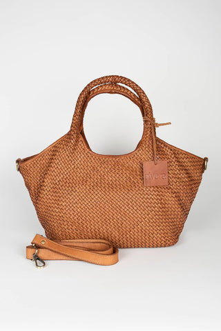 Bolso Serilda camel de piel trenzada con bandolera