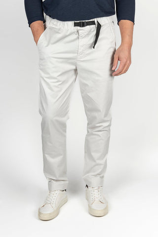 Pantalón keeling hueso con cinturón integrado