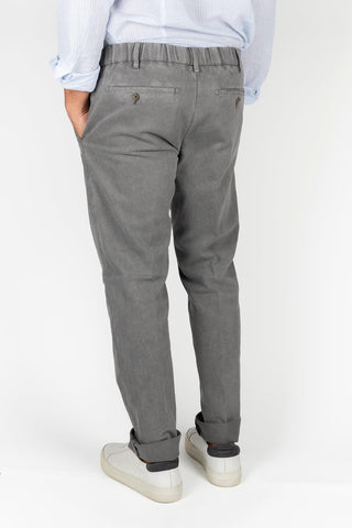 Pantalón My Myths gris