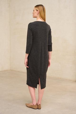 Vestido Belurena cinzento escuro