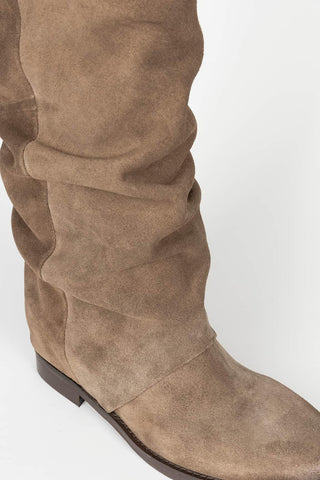 Bota Gloria camurça taupe