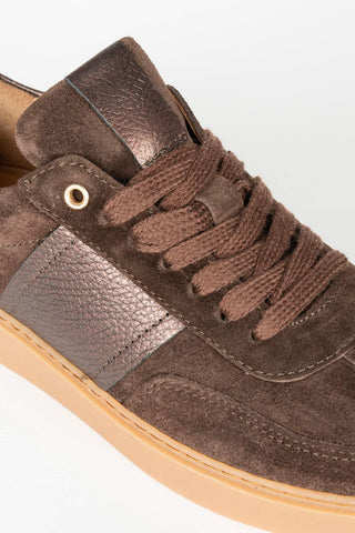 Brown Fenda sneaker