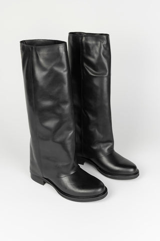Bota Helum preta