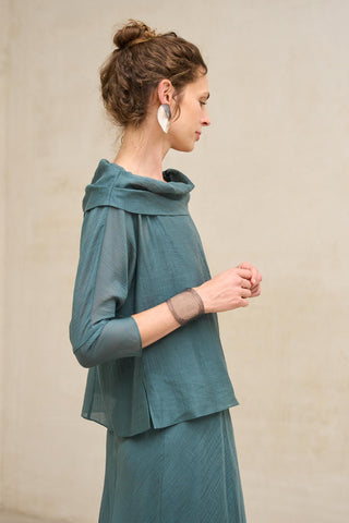 Blusa Lisa Azul-Água