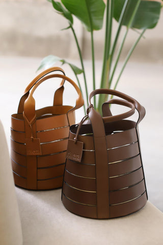 Kaelis brown leather bag