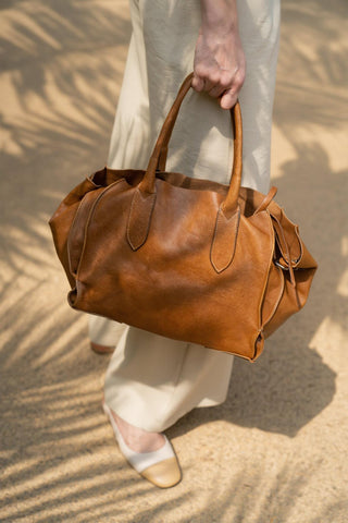 Lyria camel bag