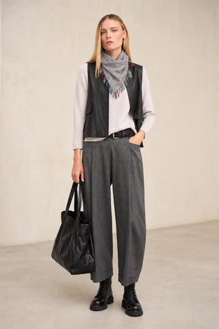 Black Arlet Vest