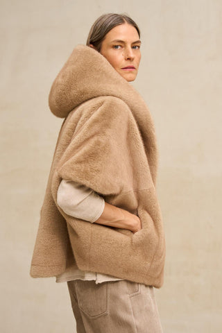 Abrigo Queral efecto visón beige