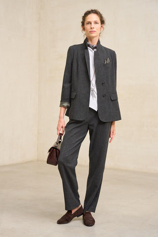 Nissia dark grey jacket